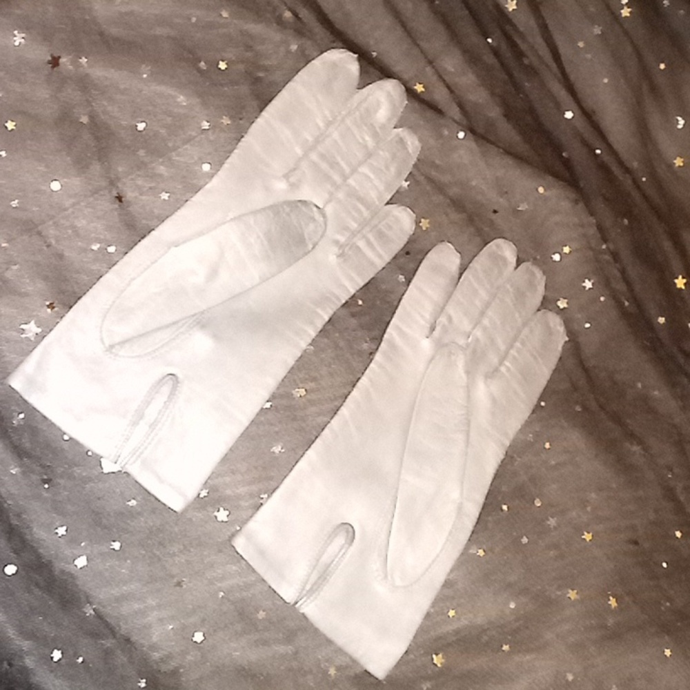 Gloves